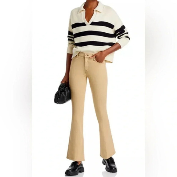 MOTHER Denim - NWT MOTHER The Weekender Mid Rise Flare Jeans in Brown Bag Size 33